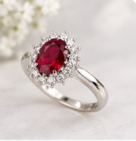 Natürlicher Ovaler Rubin-Verlobungsring mit Silberbeschichtung Vintage-Inspiriertes Design Funkelnder Roter Edelstein für Damen