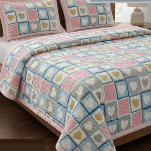 ชุดผ้าคลุมเตียงลายหัวใจสีพาสเทลแบบเย็บติดกัน |   ชุดเครื่องนอน 3 ชิ้น ผ้าห่มนุ่มสำหรับเตียงคู่ ผ้าห่มแอร์ พร้อมปลอกหมอน ดีไซน์ทันสมัย - Product Image 1