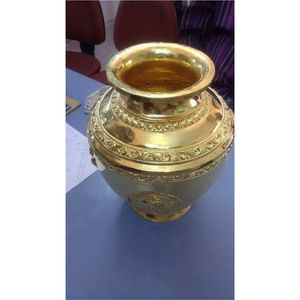 Pot en laiton traditionnel indien Kalash Pooja Lota, pot à eau en métal gravé pour la décoration de mariage, article de Puja, décoration de temple, pot en laiton - Product Image 6