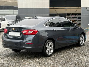 Cruze Negro 2017 Usado, Sedán Mediano, Volante a la Izquierda, Automático, Exportación, TPMS, Motor Turbo, Asientos de Cuero, Luces Diurnas LED, Auto Usado - Product Image 2