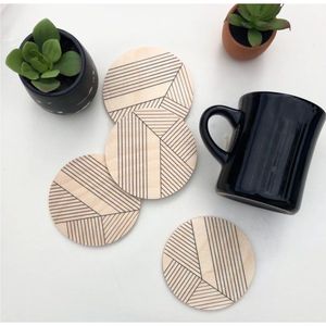 Lot de sous-verres ronds en bois écologiques, modernes, géométriques, gravés au laser, résistants à la chaleur, personnalisables pour tasses et boissons - Product Image 1