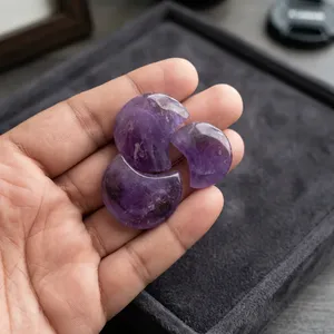 พลอยอเมทิสต์ธรรมชาติทรงพระจันทร์เสี้ยวสีม่วง สำหรับทำเครื่องประดับ - Product Image 5
