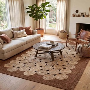 Tapis rectangulaire en jute marron beige à bord festonné, tissé à la main, naturel, style bohème, pour salon, chambre, ou comme tapis de sol. - Product Image 2
