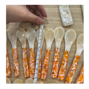 Cuillère en nacre écologique faite à la main, cuillère en coquillage pour vaisselle durable, vente en gros - Product Image 6