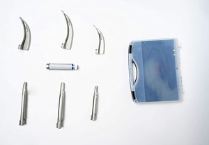 Set de Laringoscopio GSI para Intubación de Emergencia con 3 Hojas Macintosh y Miller, Manual, LED, Set Combinado Profesional Veterinario - Product Image 3