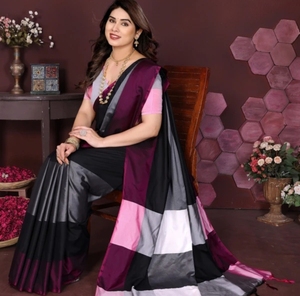 Sari en coton et soie Banarasi rayé uni KV International - Réversible, séchage rapide, sans plis, idéal pour les mariages d'automne - Product Image 2