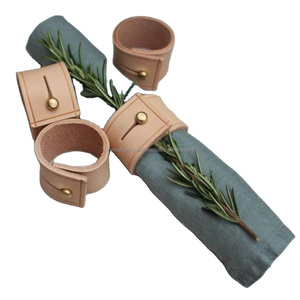 Servilleteros de cuero ecológicos Logotipo personalizado Servilletero de cuero de vaca natural y anillos coleccionables de tejido en artículo ecuestre - Product Image 6