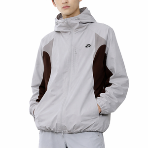 Veste coupe-vent unisexe streetwear personnalisée à capuche, légère, imperméable et coupe-vent, veste d'entraînement en plein air pour homme - Product Image 1