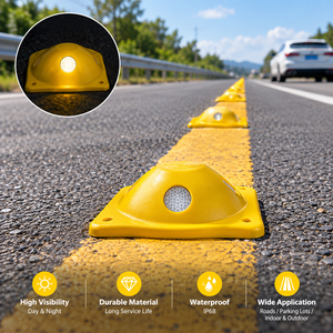 Marqueurs routiers réfléchissants jaunes en plastique de style latino-américain pour la sécurité routière, les autoroutes et les allées - Product Image 1