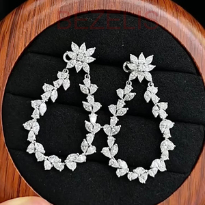Elegantes Pendientes de Diamantes Cultivados en Laboratorio para Uso Diario, Joyería Fina Certificada, Pendientes Vintage de Oro de 14K - Product Image 3