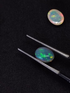 Natural Ethopian Opal 8x6MM Oval Cut Best Quality Natural Gemstone for Jewelry Making - Product Image 4