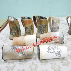 Mug authentique fait main en corne de vache viking, gobelet naturel en corne de bœuf pour bière, ale et hydromel. Écologique, vintage, médiéval. - Product Image 6