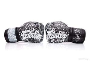Guantes de Boxeo Personalizados Fairtex con Estampado, Guantes de Boxeo de Cuero Genuino Hechos a Medida, Guantes de Boxeo Profesionales para Sparring - Product Image 5