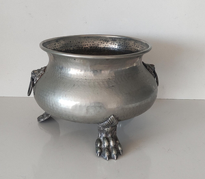 Pot de fleurs en aluminium haut de gamme avec finition argentée pour une décoration élégante du jardin et un style intérieur raffiné à bas prix - Product Image 5