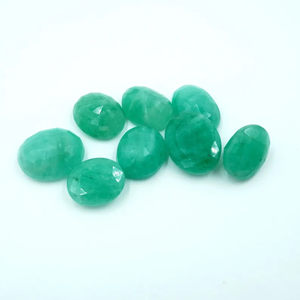 HAYAAT GEMS - Gemas Ovaladas de Esmeralda India, Corte Esmeralda, Color Verde Facetado, Tamaños Variados, 87 Quilates, 8 Piezas - Product Image 4