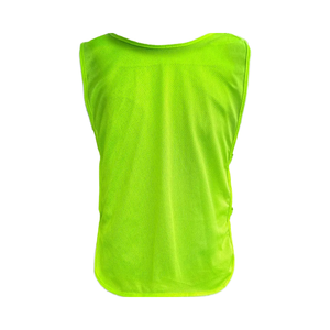 เสื้อกีฬาแขนกุดสำหรับผู้ใหญ่แบบยูนิเซ็กส์ คอวี สีพื้น ผ้าตาข่ายระบายอากาศ โพลีเอสเตอร์ ทรงปกติ ใส่ได้ทุกฤดู สีเขียว - Product Image 4
