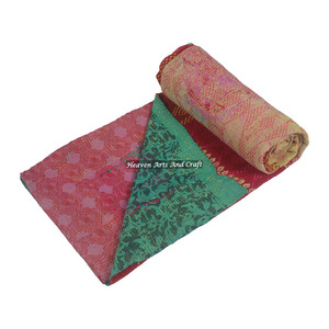 Couverture Kantha vintage 100% coton réversible, faite à la main, lavable, pour la maison et l'hôtel, style indien, toutes saisons - Product Image 1