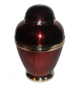 Urna Funeraria de Metal para Cenizas de Adultos, Estilo Americano/Europeo, Acabado Brillante en Latón Pulido, Marca Beautiful Dom Top - Product Image 1