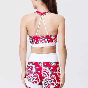 Conjunto de yoga al por mayor, diseño por sublimación, crea tu propio conjunto de yoga para mujer, ropa deportiva para gimnasio, conjunto de yoga para mujer de nuevo estilo, conjunto de yoga para mujer en venta - Product Image 4