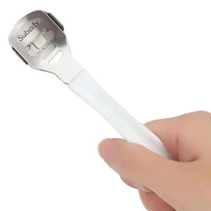 Juego de Cuchillos de Pedicura de Acero Inoxidable, Removedor de Callosidades y Piel Muerta, Raspador de Piel para Pies, Planificador de Suelas, Cuchillo Exfoliante para Pedicura - Product Image 1