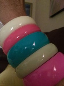 Free Size Trending Design Resin <b>Bangles</b> for Wedding and Parties Custom Color and Shape From <b>Indian</b> Manufacturer at Best Price - Product Image 3