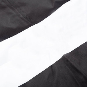 Shorts MMA pour hommes, couleur contrastée blanc et noir, très vendus, fabriqués par TEENS INDUSTRIES, meilleur fournisseur, prix raisonnable. - Product Image 6