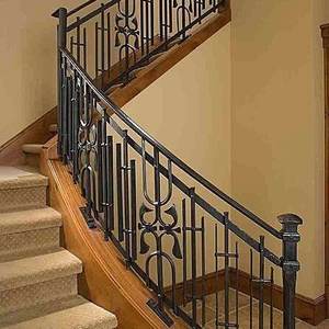 <span class=keywords><strong>Ringhiere</strong></span> strutturali moderne per scale <span class=keywords><strong>in</strong></span> <span class=keywords><strong>ferro</strong></span> con rinforzo interno <span class=keywords><strong>in</strong></span> acciaio resistente all'acqua e facile installazione - Product Image 1