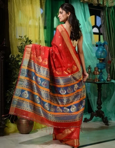 KV <b>Red</b> Cotton Handspun Handwoven Soft <b>Saree</b> With Nakshi Pallu With Unstitched Blouse - Product Image 3