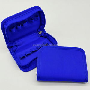 Pochette cosmétique en polyester recyclé avec logo personnalisé, style le plus récent pour offrir en cadeau - Product Image 6