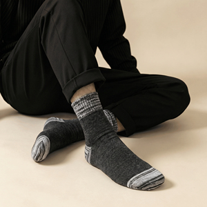 <b>Top</b> quality Men's Crew Sports <b>Socks</b> Combed Cotton Multi-Stripe Breathable Anti-Bacterial - Product Image 2