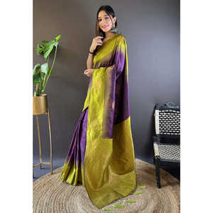 Sari Magenta con Borde Floral, Seda Suave y Tejido Zari, ELITE WEAVES, Ideal para Bodas y Eventos Tradicionales, 0.65g - Product Image 2