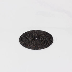 Posavasos de Ratán Hecho a Mano, Elegante y Pequeño, para Mesa de Comedor, Barra de Cocina y Protección de Mesa de Madera - Product Image 1