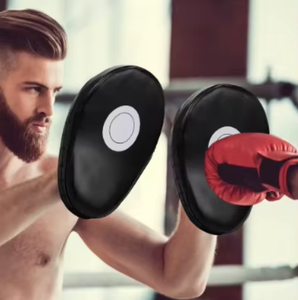 Cible de frappe de boxe en PU durable pour l'entraînement professionnel – Mitts de boxe pour la pratique - Product Image 3