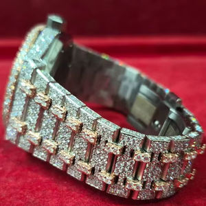 Reloj de Lujo Clásico de Moda Unisex con Moissanita, Esfera de Cristal de Zafiro, Correa de Acero Inoxidable, Estilo Iced Out, Venta al por Mayor - Product Image 1