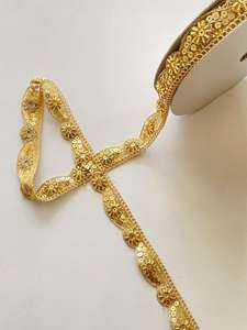 Tissu Organza Personnalisé Élégant et Intemporel, Brodé de Paillettes, Perles et Dentelle, Motif Floral Écologique, Style Professionnel, avec Strass - Product Image 3