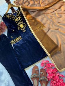 Vestido de terciopelo de alta calidad de diseñador modesto para mujer Salwar Kameez elegante terciopelo de viscosa pura pesada Salwar Kameez - Product Image 4