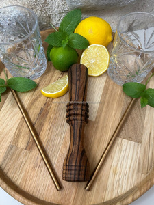 SANIYA HANDICRAFT Cóctel de madera natural único Muddler Recuerdo de madera pulido hecho a mano Cada pieza Estilo de amor único - Product Image 2