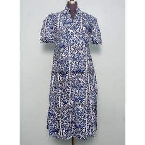 Robe mi-longue élégante pour femme en pur coton à imprimé floral numérique, nouveaux modèles, avec ceinture décorative, idéale pour les fêtes - Product Image 3