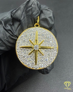 Pendentif médaillon étoile boussole Iced Out, diamant de laboratoire VVS, bijou de luxe tendance pour homme, bijoux hip-hop de créateur - Product Image 1
