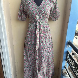 Vestido Largo Informal para Mujer, Venta Caliente 2026, 100% Algodón Indio, Estampado a Mano, Cuello en V, Manga Corta, Diseño Floral - Product Image 1