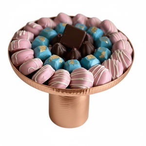 Bol de service en métal finition cuivre design vintage pour desserts et sucreries, vaisselle d'hôtel moderne polie pour célébrations, présentation de chocolats - Product Image 3