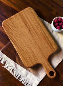Planche à découper en bois de qualité supérieure Unicorn Handicrafts, fabriquée à la main en bois de manguier, sheesham et ashoka, taille personnalisée, logo OEM, vente en gros - Product Image 5
