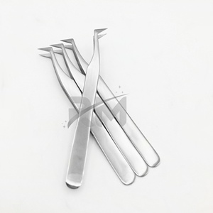 Pince à épiler RMI de qualité supérieure, à 90 degrés, pour extensions de cils volume, avec logo, pour la création de fans de cils en vison, à prise ferme - Product Image 2