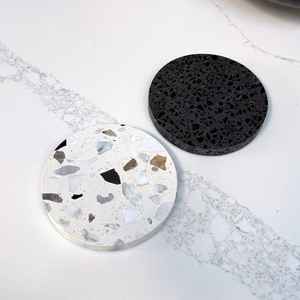 แผ่นรองแก้วเทอร์ราซโซลายจุดขาวดำ ดีไซน์หินทันสมัย - Product Image 4