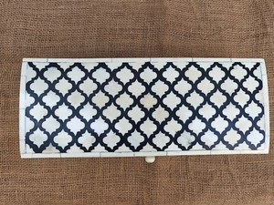 Handmade Arabic Wooden Mother of Pearl Jewelry <b>Box</b> Decorative Lid Storage Chest Premium <b>Keepsake</b> Container for Home Office Use - Product Image 3