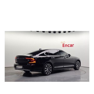 Volvo S90 B5 Inscription 2021 con Caja de Cambios Automática, Volante a la Izquierda, Cámara Trasera, Asientos de Cuero - 111.079 km - Product Image 2