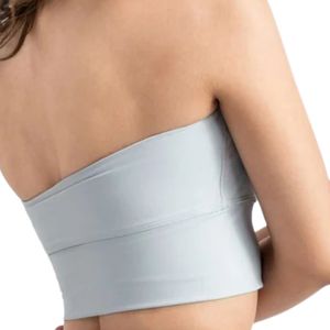 Ice Blue Women's Halter Neck Sports Bra Fitted Crop Top Sleeveless Athletic Activewear For Yoga Gym Training Fitness And Workout - Product Image 6