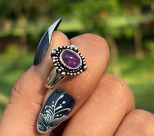 Bague en améthyste naturelle, laiton plaqué argent, bijoux vintage, bagues tendance pour femmes - Product Image 1