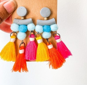 ต่างหูพู่ปอมปอม ต่างหูพู่ห้อย งานแฮนด์เมด - Product Image 3