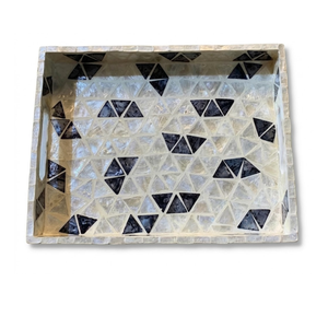 Plateau de service de luxe en nacre incrustée, fait main, durable, pour rangement élégant dans les espaces haut de gamme - Product Image 2